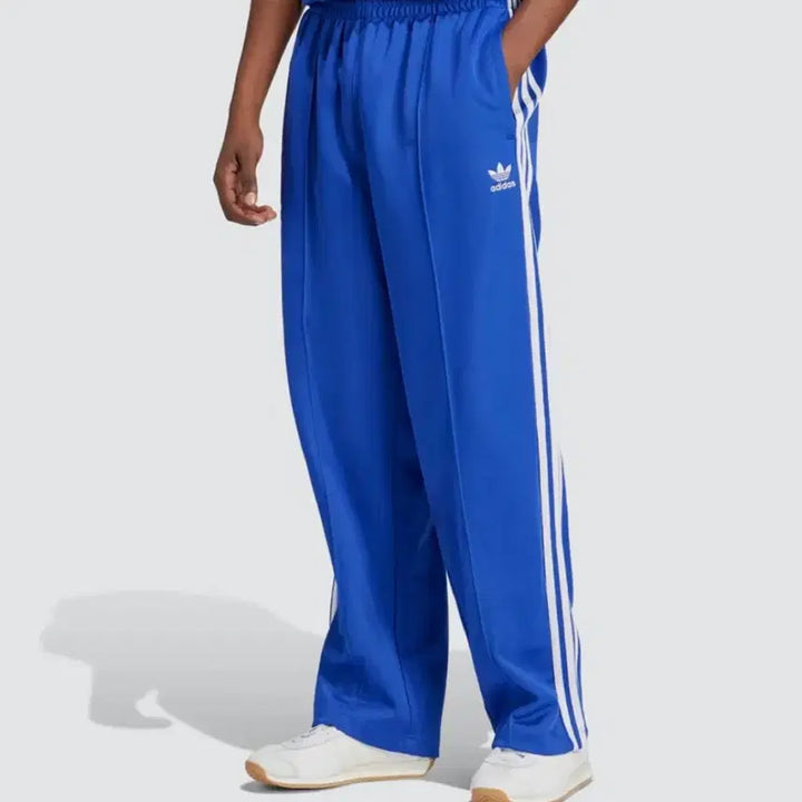 [BUNJANG] Adidas Firebird Track Pants (Blue) / 아디다스 배기 핏 파이어버드 트랙 팬츠 (블루)