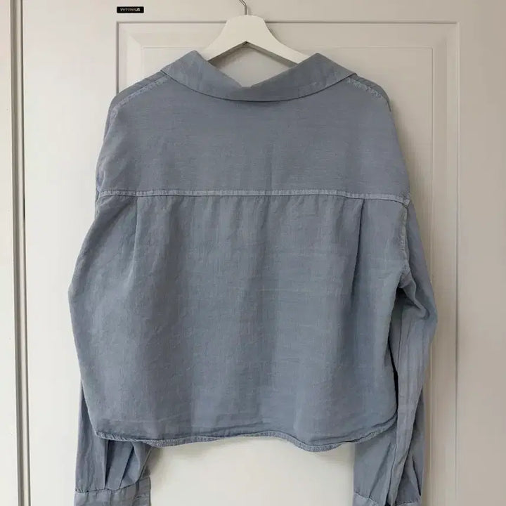 [SOLD OUT] 워싱 크롭 남방 (연한 소라색)