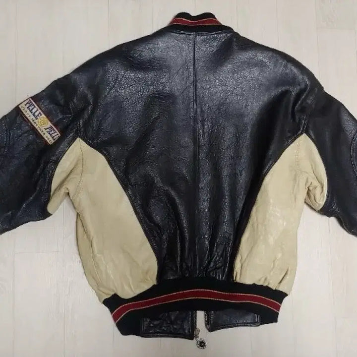 [BUNJANG] Pelle Pelle Leather Varsity Jacket / 펠레펠레 가죽자켓 바시티