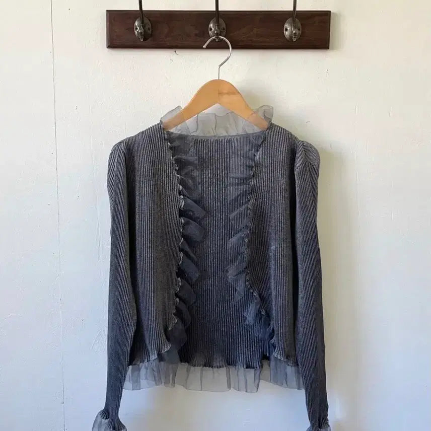 [BUNJANG] Specchio Ruffle Pleated Cardigan / Specchio 스페치오 러플 가디건 플리츠 가디건