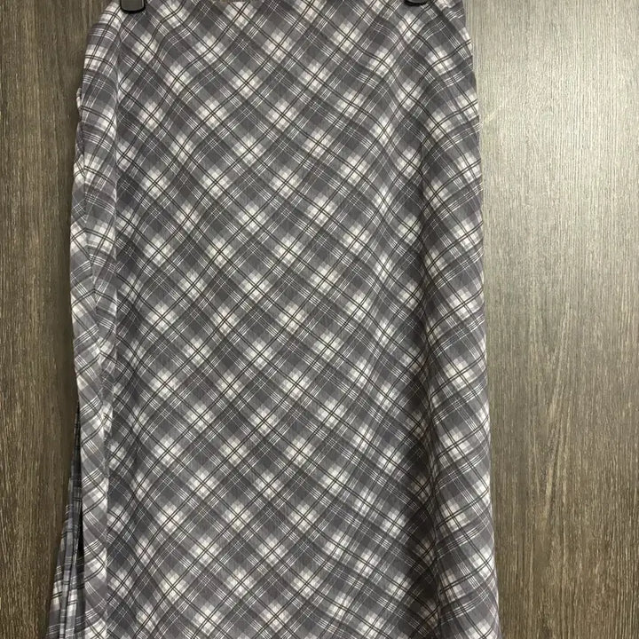 [BUNJANG] Nisum Buttery Check Layered Skirt - Midi Skirt (Size M) / 니썸 버터리체크레이어드스커트 미디 치마 m