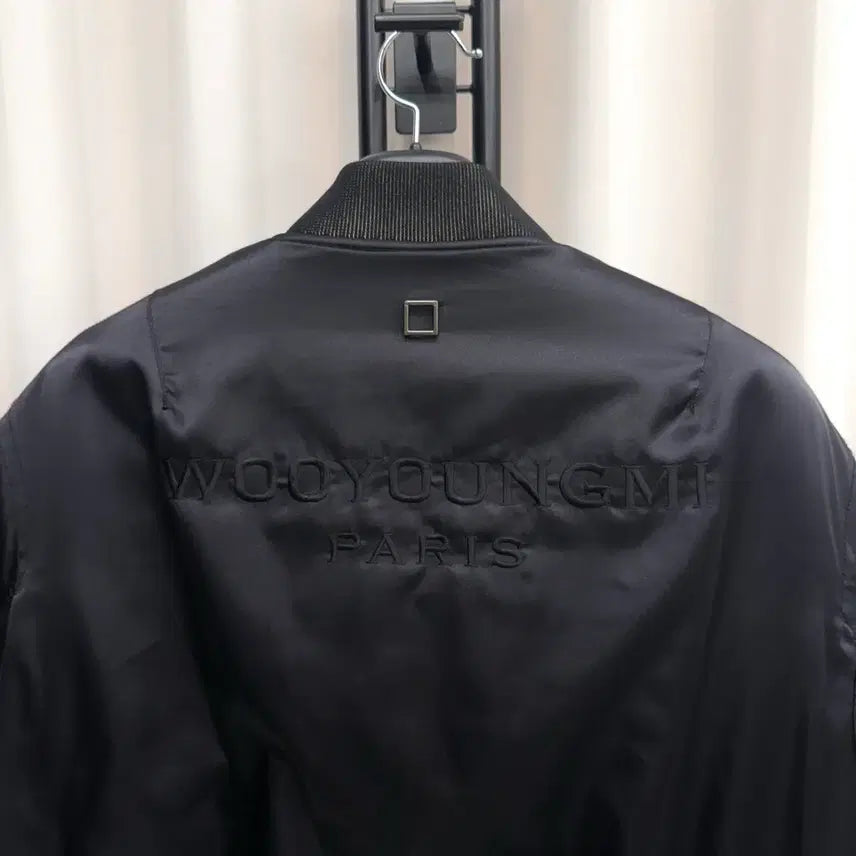 [BUNJANG] Wooyoungmi Black Logo Bomber Jacket / [48] 우영미 백로고 봄버 자켓 블랙