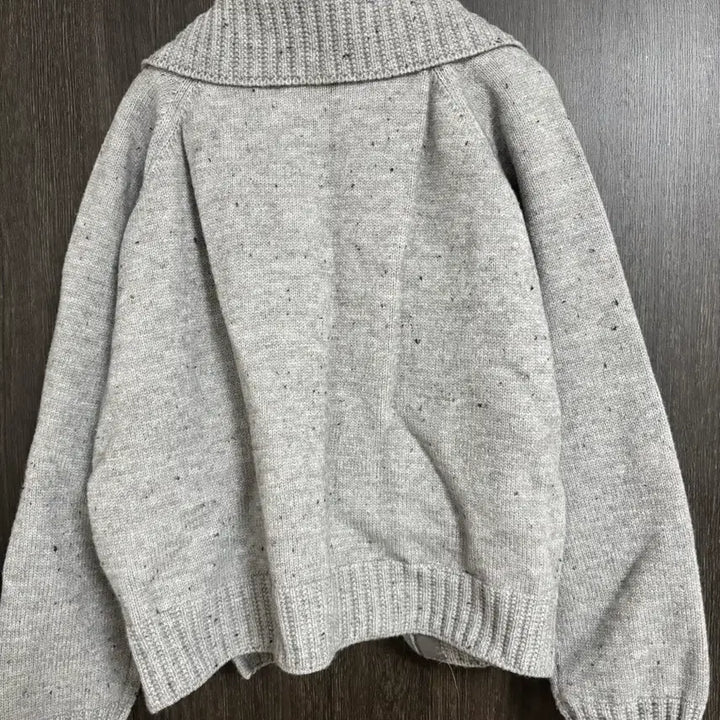 [BUNJANG] WeAreUs Pepper High Neck Button Cardigan Gray / 위크어스 페퍼 하이넥 버튼 가디건 그레이 회색