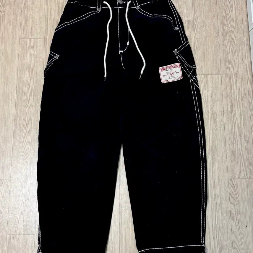 [SOLD OUT] 트루릴리젼 노블팬츠 L 라지사이즈