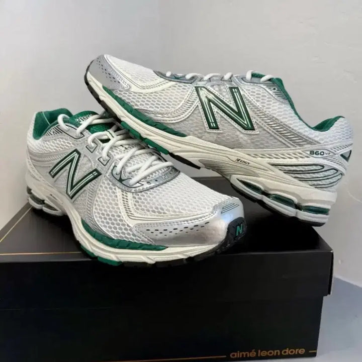 [BUNJANG] New Balance Aime Leon Dore 860 v2 Sneakers / 뉴발란스 aime leon dore 860 v2 (us:9)