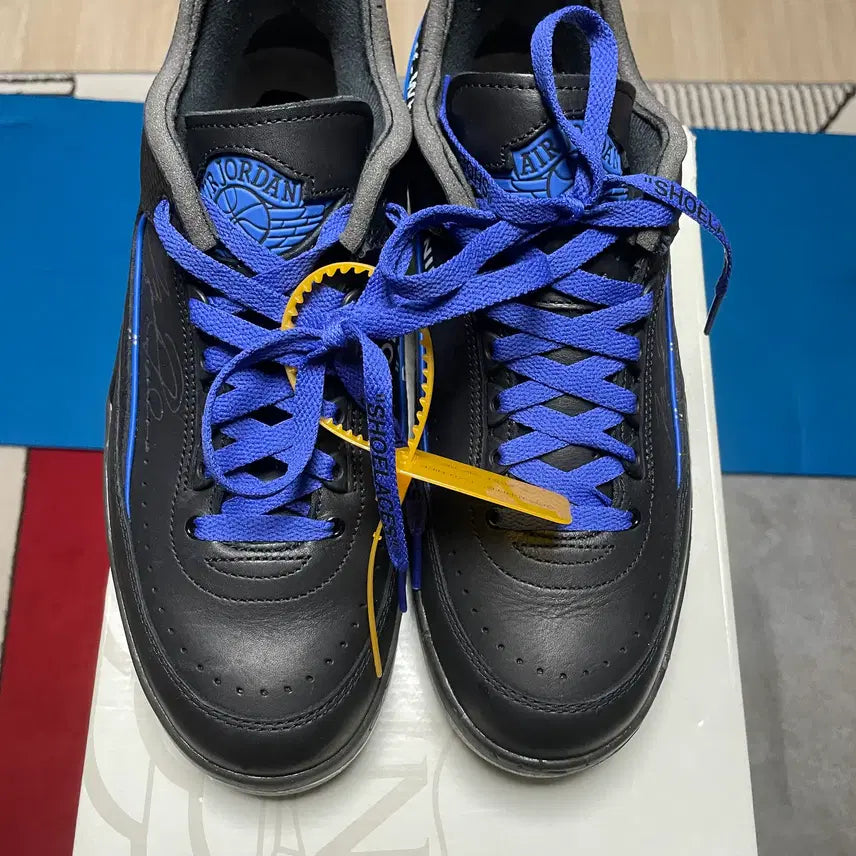 [BUNJANG] Nike Jordan 2 x Off-White Retro Low SP Black and Varsity Royal Sneakers / 조던 2 x 오프화이트 레트로 로우 SP 블랙 앤 바시티 로얄 285mm