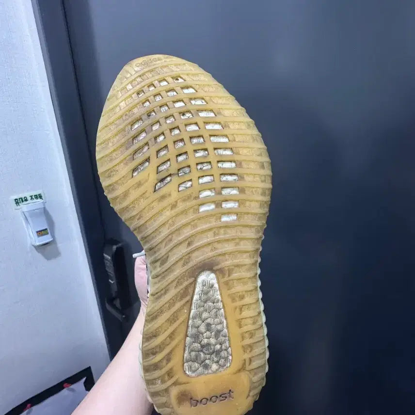 [SOLD OUT] 이지부스트 지브라 270 사이즈