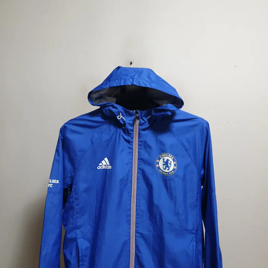 [BUNJANG] Adidas Hooded Windbreaker Jumper Size 100 / 아디다스후드바람막이점퍼/100