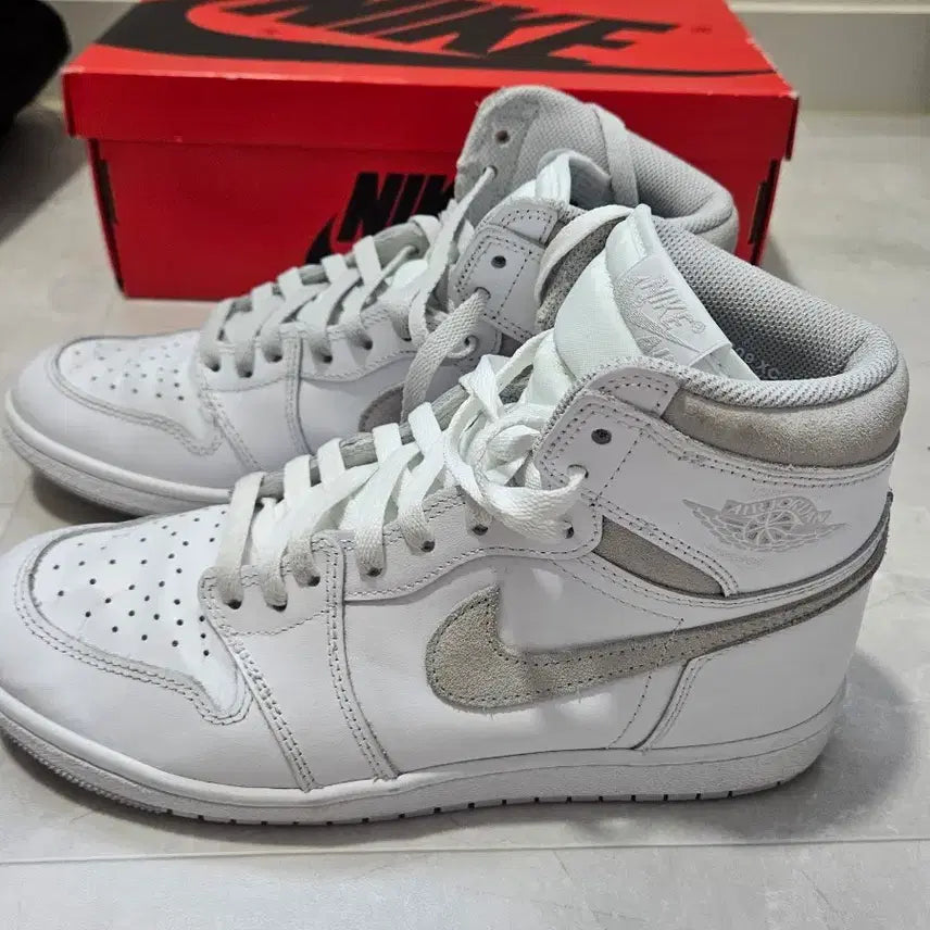 [BUNJANG] Nike Jordan 1 High 85 Neutral Grey Sneakers / 나이키 조던 1 하이 85 뉴트럴 그레이 265