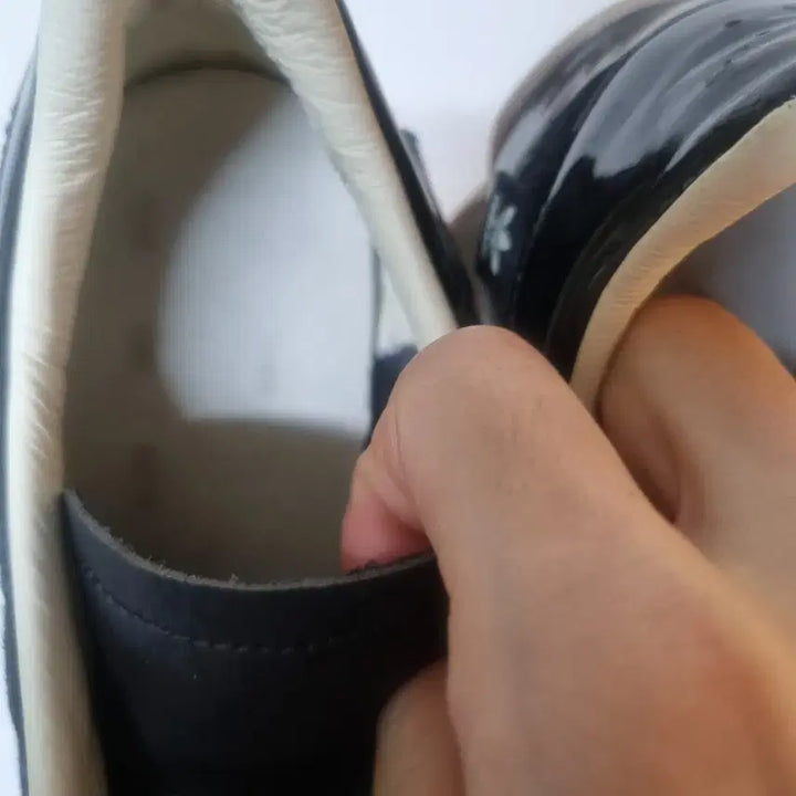 [BUNJANG] Adidas Song for the Mute Suede Sneakers / 아디다스 송포더 뮤트 송치 285 블랙