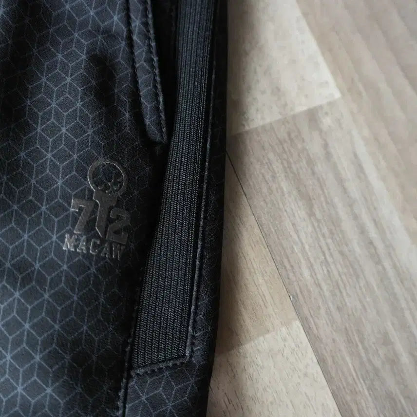 [BUNJANG] Macaw Stretch Pants / 마카우춘추바지