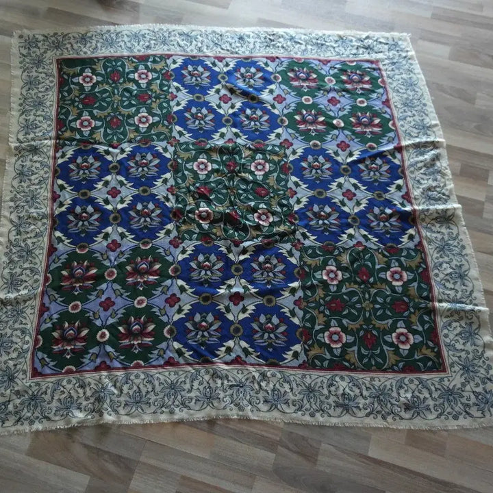 [BUNJANG] BASILE Italian Square Scarf / BASILE이태리제정사각스카프