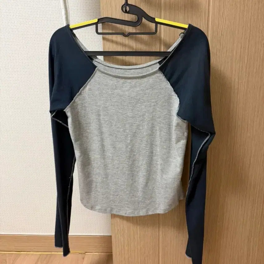 [BUNJANG] Color Block Raglan Long Sleeve T-shirt / 배색 나그랑 긴팔티