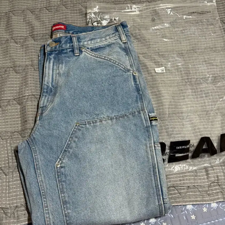 [BUNJANG] Supreme Double Knee Painter Pants Washed Blue - 23SS / 32] 슈프림 더블 니 페인터 팬츠 워시드 블루 - 23SS