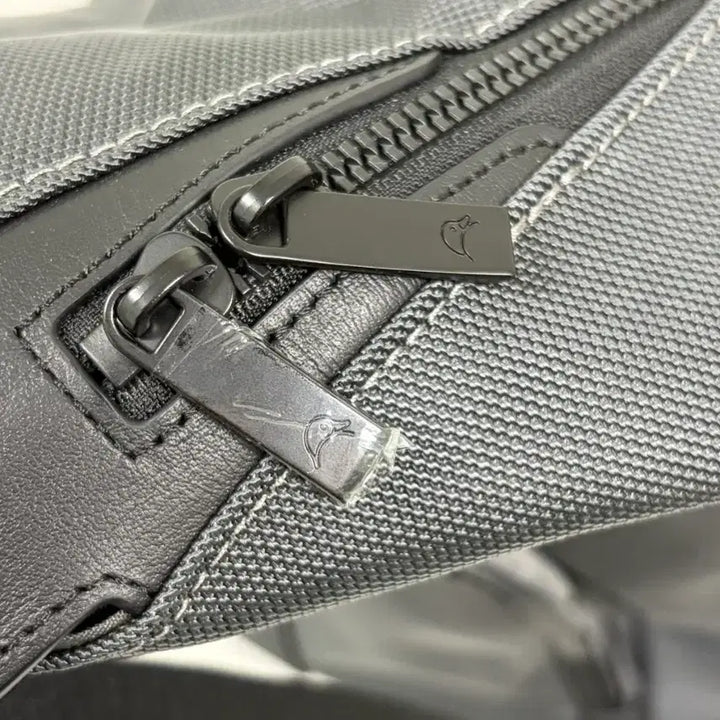 [BUNJANG] Mandarina Duck ILLUSO Boston Bag / [정품/새상품] 만다리나덕 ILLUSO 보스턴백