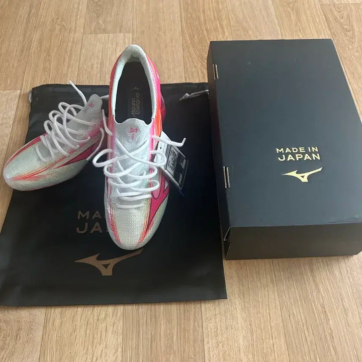 [SOLD OUT] 미즈노 알파3 재팬 md 축구화 255
