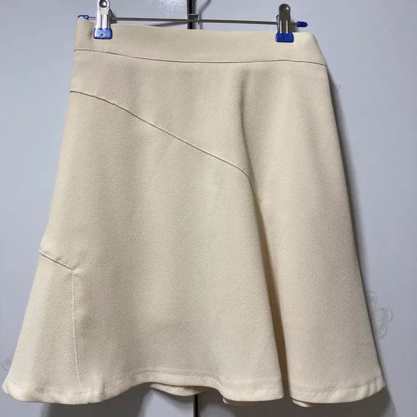 [BUNJANG] A-Line Flare Skirt Ivory / 새상품 아이보리 스커트 A라인 플레어 스커트
