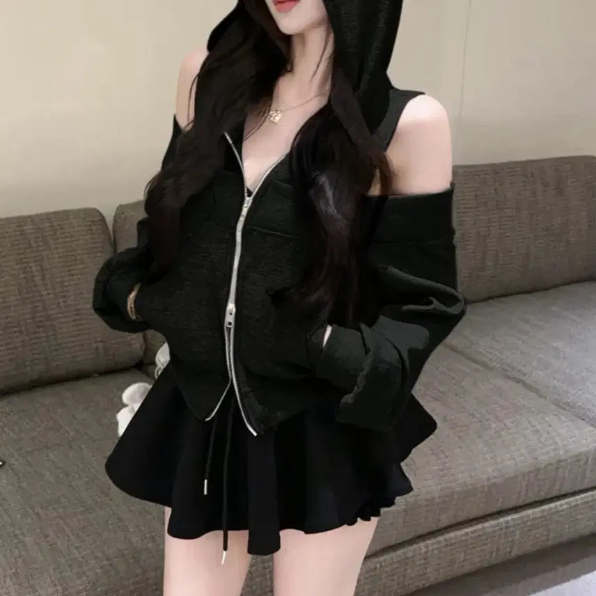 [BUNJANG] Off-Shoulder Two-Way Hoodie Black / 오프숄더 투웨이 후드집업 블랙