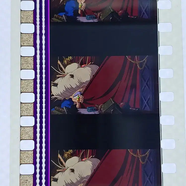 [BUNJANG] Ghibli Spirited Away Film Cut Set / 지브리 센과 치히로의 행방불명 영화필름컷 6프레임 3매 (F-23)