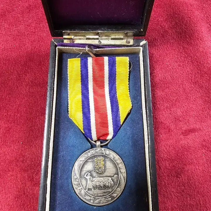 [BUNJANG] Mengjiang Autonomous Government Foundation Merit Medal / 몽강 자치 정부 건국 공로장