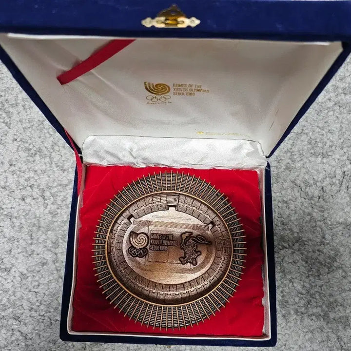 [BUNJANG] 1988 Seoul Olympic Commemorative Ashtray (Medium) / 1988 서울올림픽 기념 재털이 (중형)