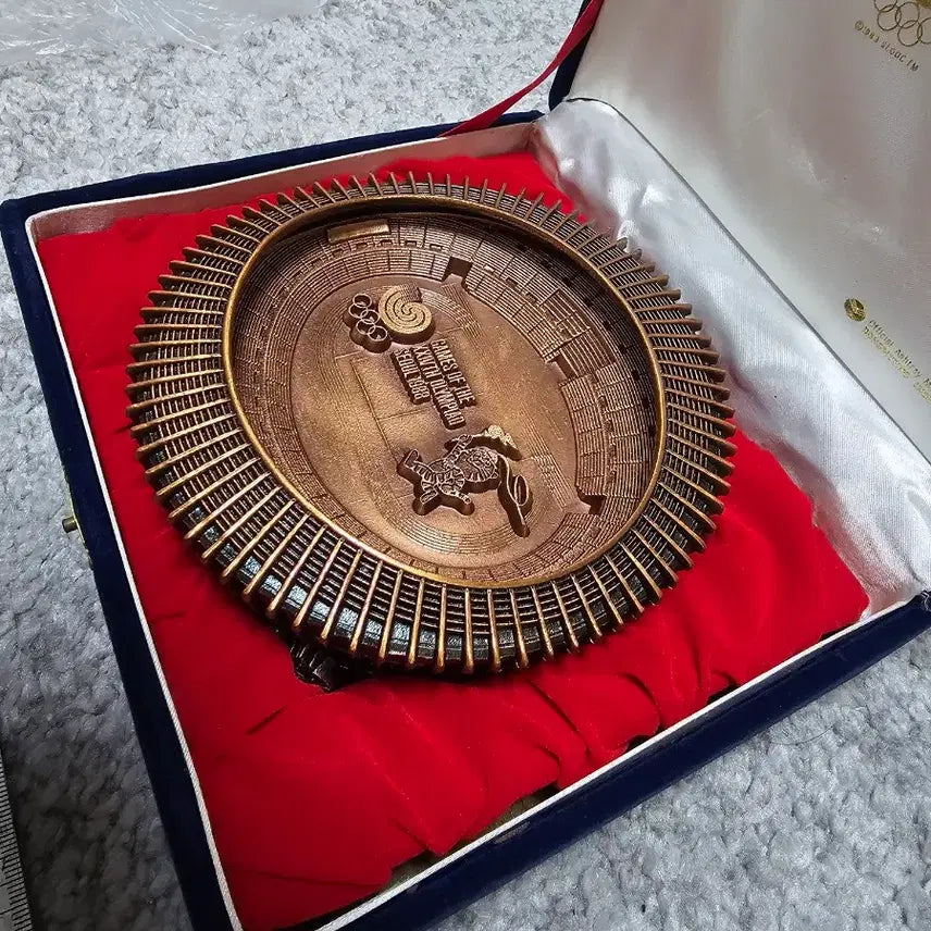 [BUNJANG] 1988 Seoul Olympic Commemorative Ashtray (Medium) / 1988 서울올림픽 기념 재털이 (중형)