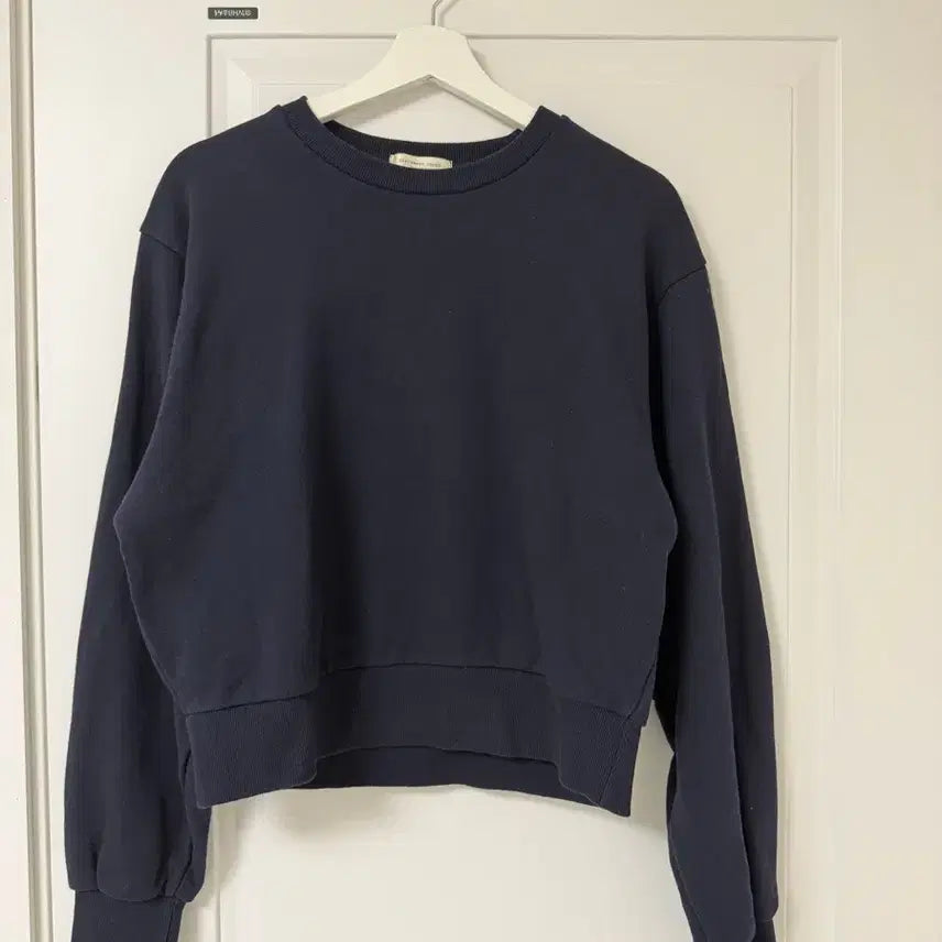 [BUNJANG] Generic Long Sleeve Back Slit Sweatshirt / 뒷트임 긴팔 맨투맨 (백멜란지/네이비)