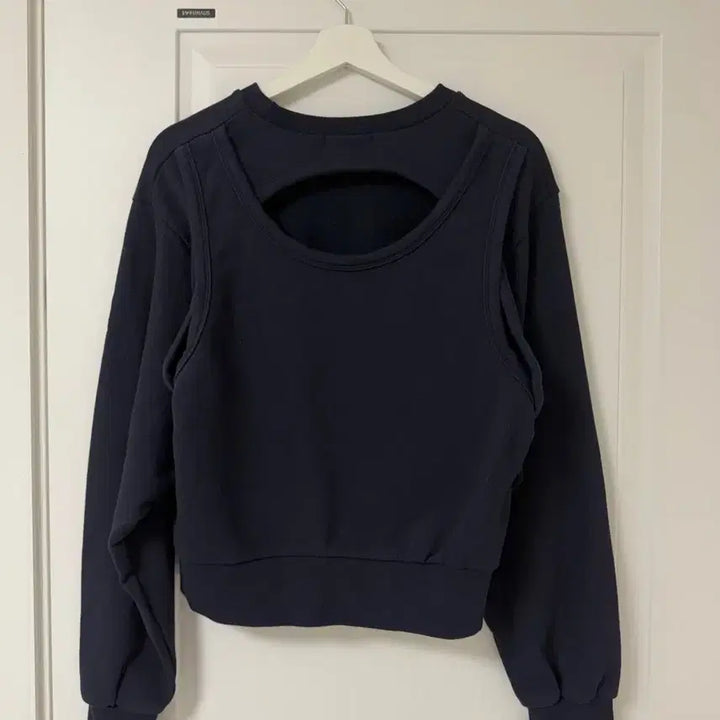 [BUNJANG] Generic Long Sleeve Back Slit Sweatshirt / 뒷트임 긴팔 맨투맨 (백멜란지/네이비)