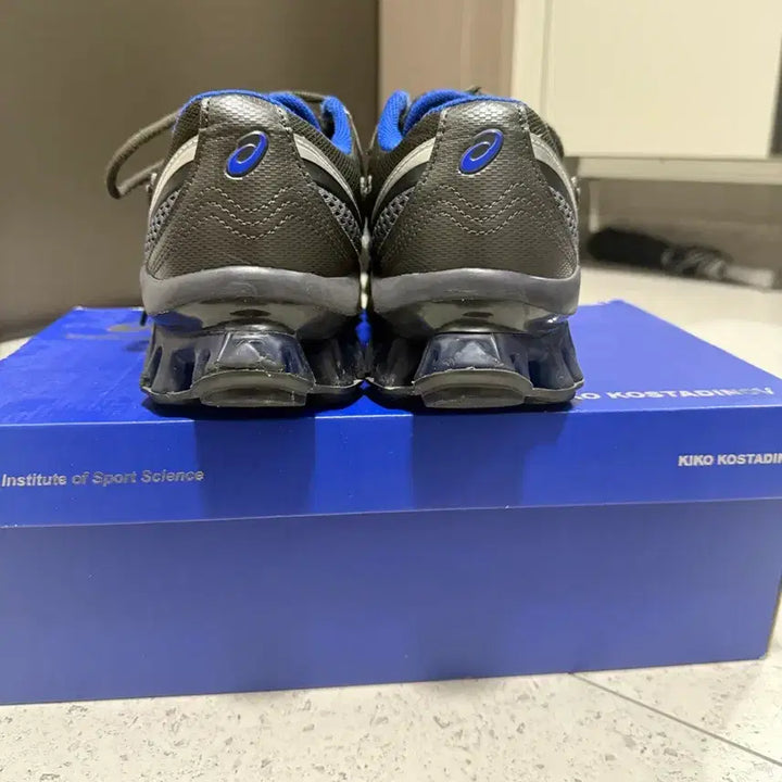 [BUNJANG] ASICS x Kiko Kostadinov GEL-Quantum Zhanchi Dark Grey Sneakers (280) / 최저가 아식스 키코 코스타디노브 젤 퀀텀 지엔치아 다크그레이 [280]