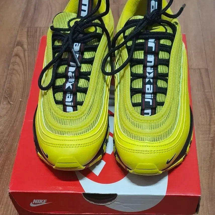 [BUNJANG] Nike Air Max 97 Bright Citron (GS) Sneakers / 235 (GS)나이키 에어맥스 97 브라이트 시트론 새상품