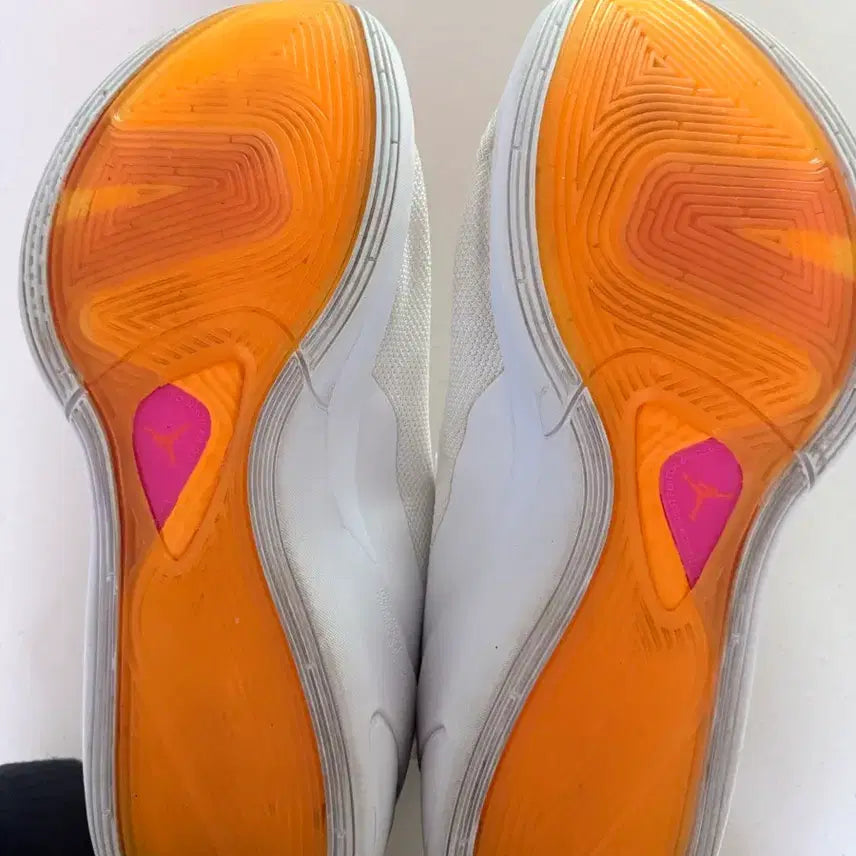 [BUNJANG] Jordan Luka 1 Basketball Shoes / 조던 루카1입니다