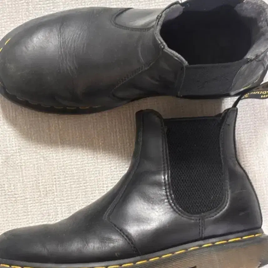 [BUNJANG] Dr. Martens Chelsea Boots / 닥터마틴 블랙 첼시 부츠