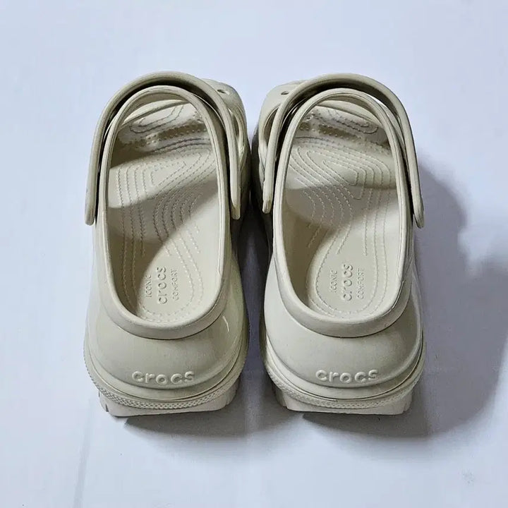 [BUNJANG] Crocs Mega Crush Clog (M5, W7) / 크록스 메가 크러쉬 클로그(M5, W7)