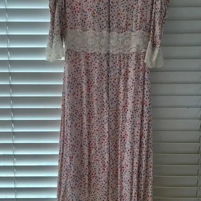 [BUNJANG] ByCini Miu Lace Dress Pink / 바이씨니 제작 미우레이스 원피스 핑크