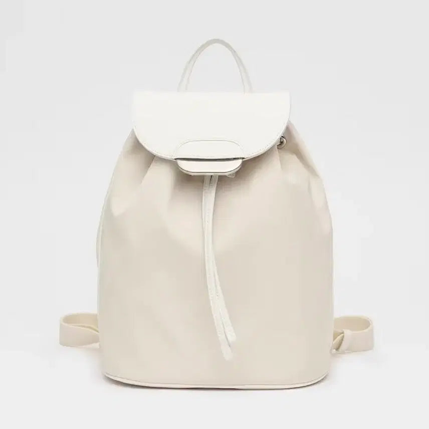 [BUNJANG] Leavone Libre Backpack (Black &amp; Ivory) / [1+1] 르아보네 백팩 LIBRE BACKPACK (블랙 &amp; 아이보리)
