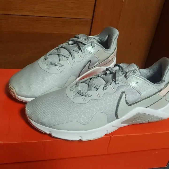 [BUNJANG] Nike Running Shoes (250/255) - New / 나이키 운동화 런닝화 250 255 새상품