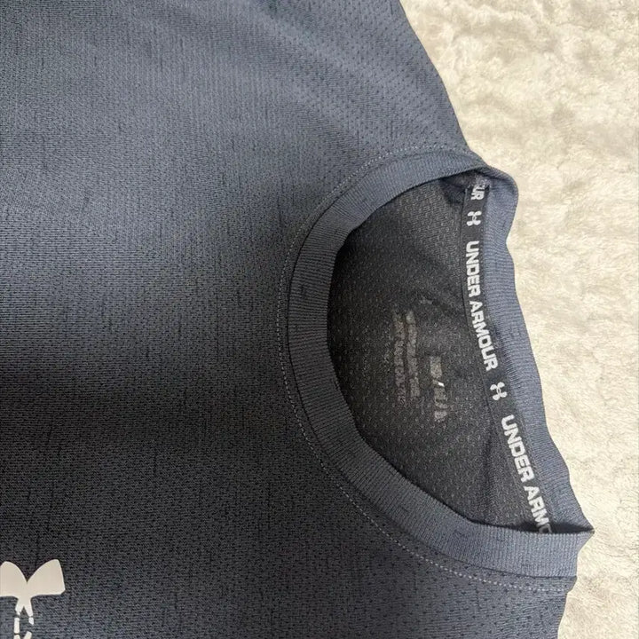 [BUNJANG] Under Armour Long Sleeve Shirt (Black) - Size M / 언더아머 긴팔 M사이즈