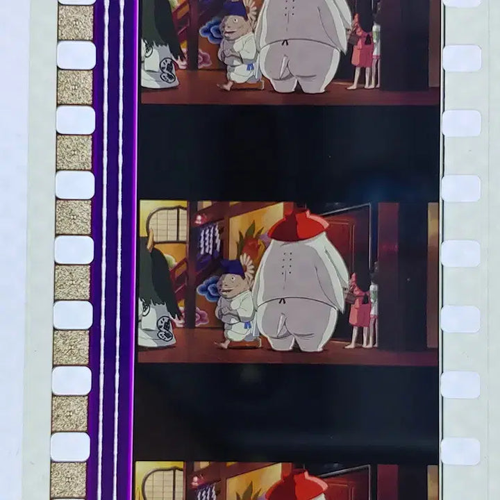 [BUNJANG] Ghibli Spirited Away Film Cut 6 Frames 3 Pieces / 지브리 센과 치히로의 행방불명 영화필름컷 6프레임 3매 (F-25)