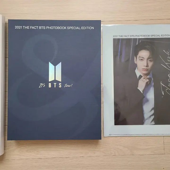 [BUNJANG] BTS Jungkook The Fact 2021 Photobook Bundle Set / 일괄) 정국 특전 화일 일본 더팩트 2021 포토북