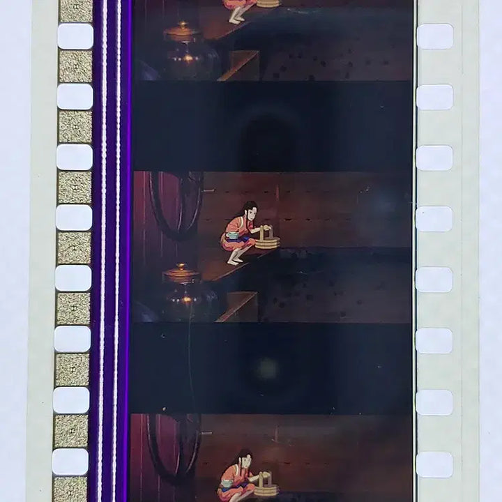 [BUNJANG] Ghibli Spirited Away Film Cut 6-Frame Set (F-30) / 지브리 센과 치히로의 행방불명 영화필름컷 6프레임 3매 (F-30)