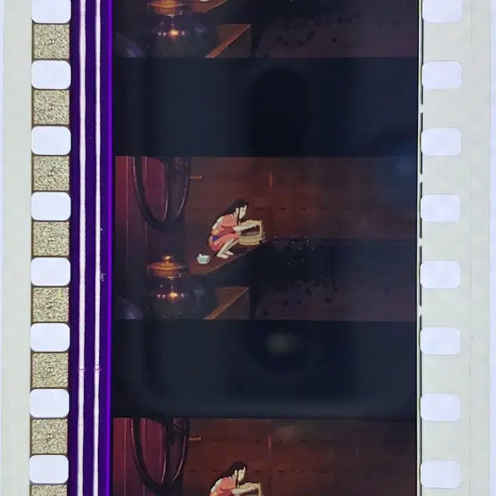[BUNJANG] Ghibli Spirited Away Film Cut Set / 지브리 센과 치히로의 행방불명 영화필름컷 6프레임 3매 (F-35)