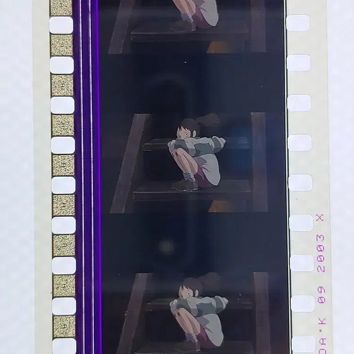 [BUNJANG] Ghibli Spirited Away Film Cut Set / 지브리 센과 치히로의 행방불명 영화필름컷 6프레임 3매 (F-37)