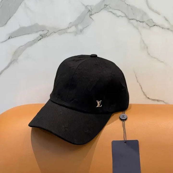 [SOLD OUT] 루이비통 블랙 볼캡 모자