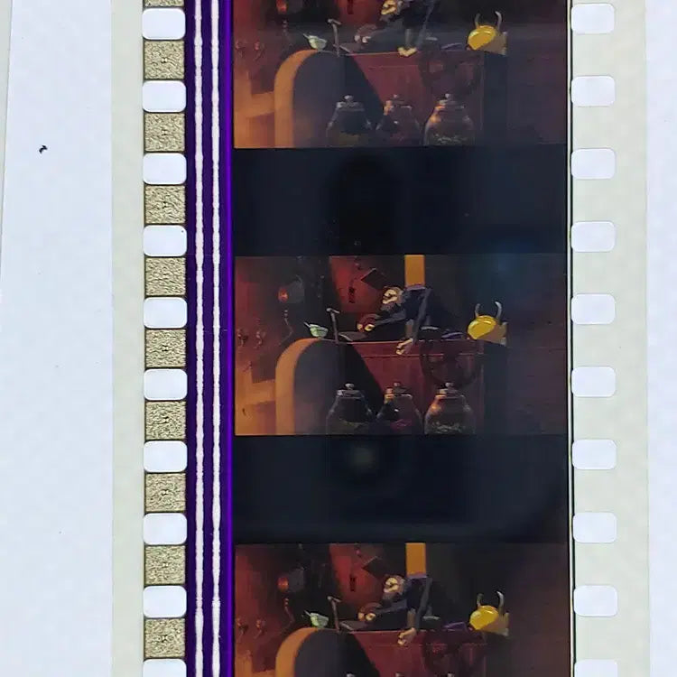 [BUNJANG] Ghibli Spirited Away Film Cut Set / 지브리 센과 치히로의 행방불명 영화필름컷 6프레임 3매 (F-42)