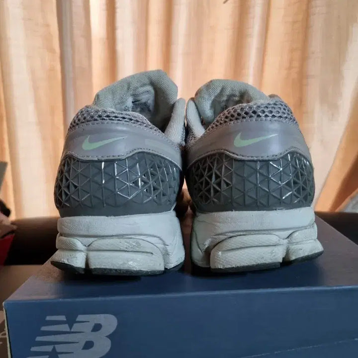 [BUNJANG] Nike Zoom Vomero Cobblestone Sneakers / 나이키 줌 보메로 코블스톤 280