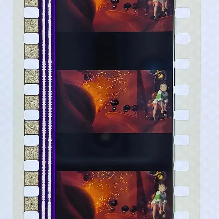 [BUNJANG] Ghibli Spirited Away Film Cut Set / 지브리 센과 치히로의 행방불명 영화필름컷 6프레임 3매 (F-45)