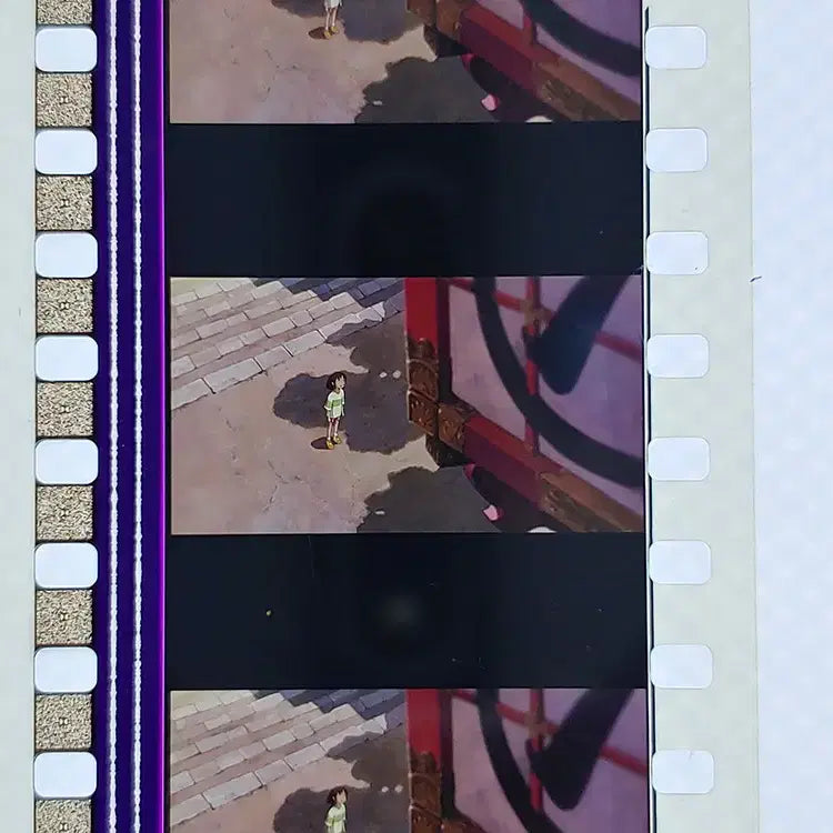 [BUNJANG] Ghibli Spirited Away Film Cut Set / 지브리 센과 치히로의 행방불명 영화필름컷 6프레임 3매 (F-46)