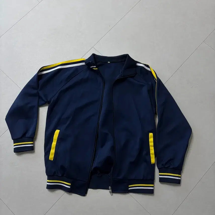 [BUNJANG] Dongincheon High School Uniform Set / 동인천고 체육복 동복 하복 다해서 만원