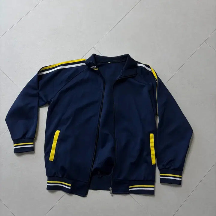 [BUNJANG] Dongincheon High School Uniform Set / 동인천고 체육복 동복 하복 다해서 만원