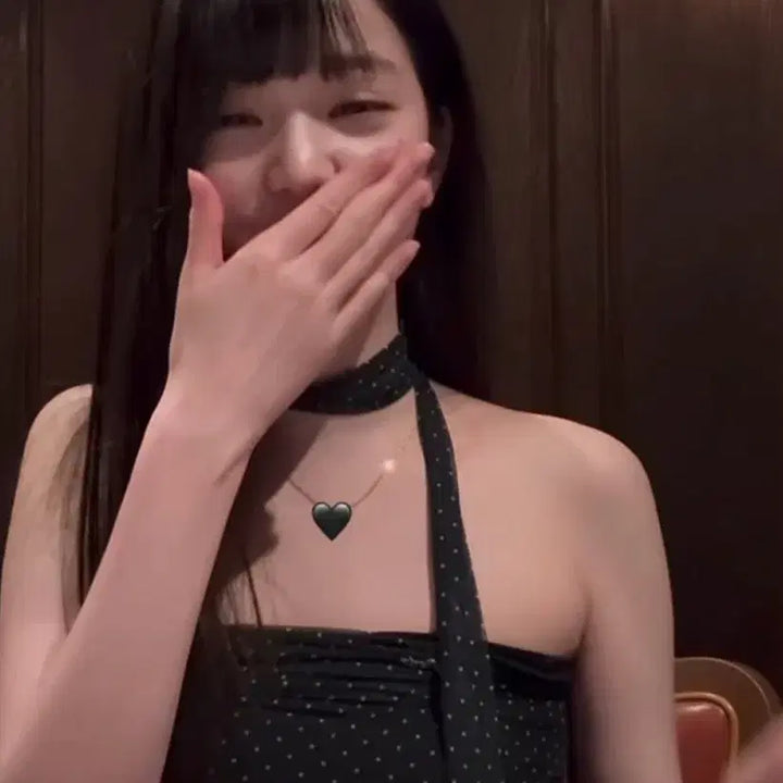 [BUNJANG] Roje Franz Wonyoung Dot Sleeveless Top with Tie / 장원영 로제프란츠 도트 민소매 탑 + 타이